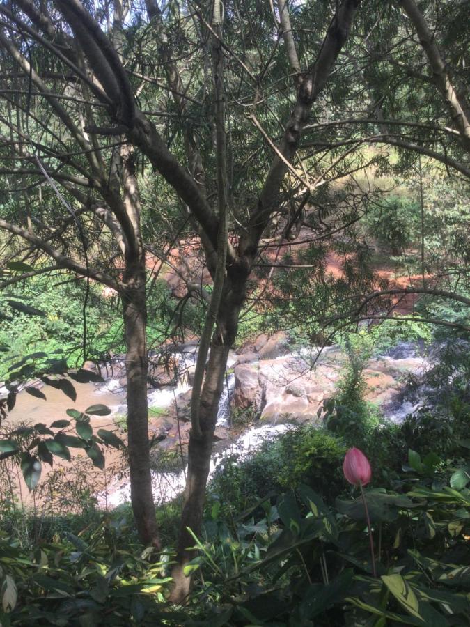 Villa Rock Stop Falls Gigiri Nairobi Buitenkant foto