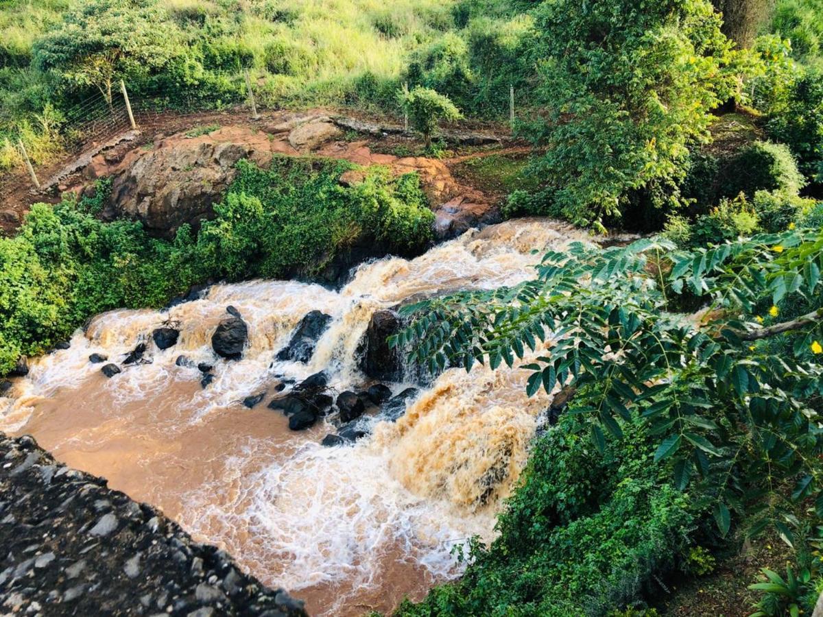 Villa Rock Stop Falls Gigiri Nairobi Buitenkant foto
