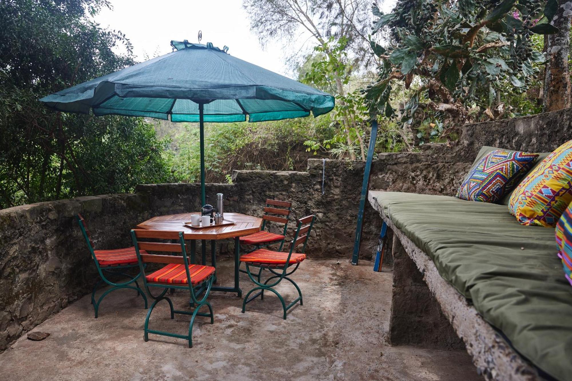 Villa Rock Stop Falls Gigiri Nairobi Buitenkant foto
