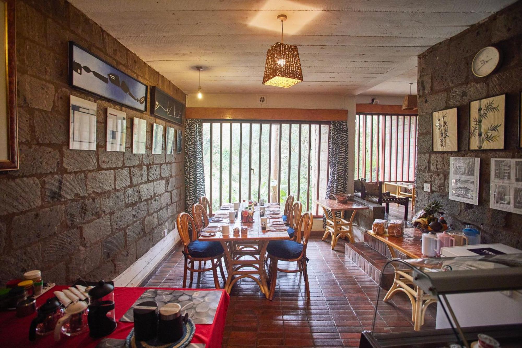 Villa Rock Stop Falls Gigiri Nairobi Buitenkant foto